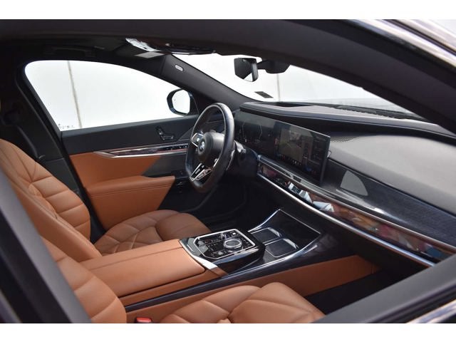 2024 BMW 7 Series 740i xDrive Sedan