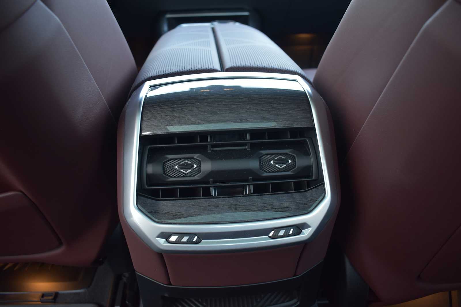 2026 BMW 7 Series 740i xDrive Sedan