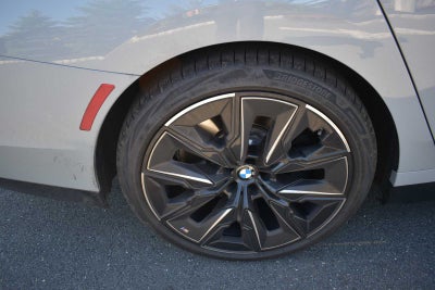 2026 BMW 7 Series 740i xDrive Sedan