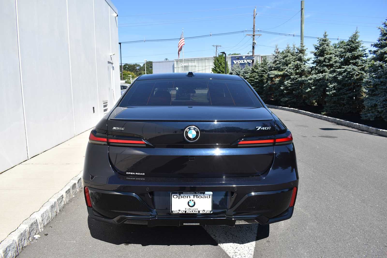 2024 BMW 7 Series 740i xDrive Sedan
