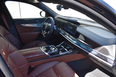 2024 BMW 7 Series 740i xDrive Sedan