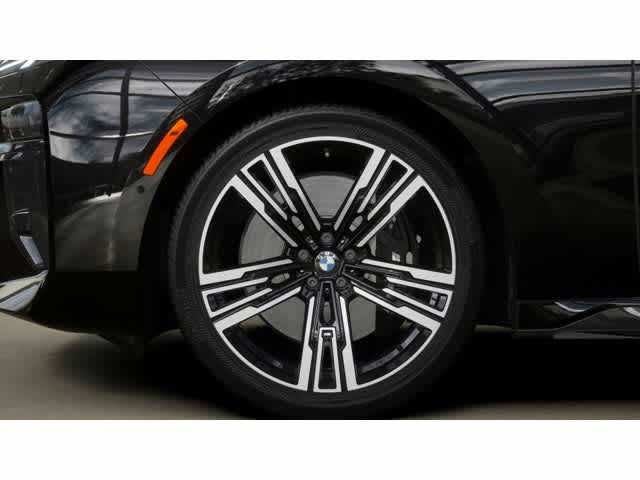 2026 BMW 7 Series 740i xDrive Sedan