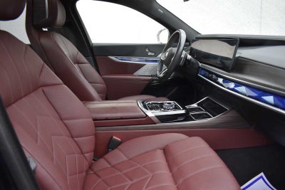 2024 BMW 7 Series 760i xDrive Sedan