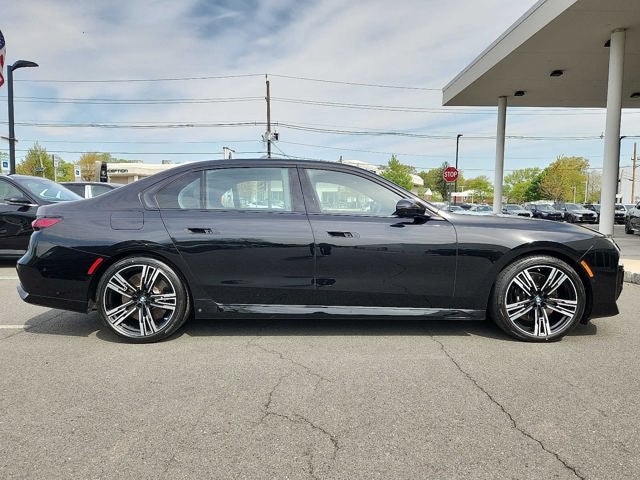 2024 BMW 7 Series 760i xDrive Sedan