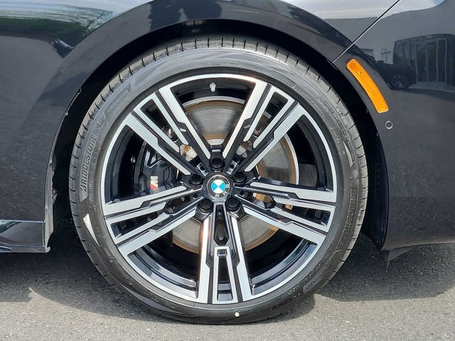 2024 BMW 7 Series 760i xDrive Sedan