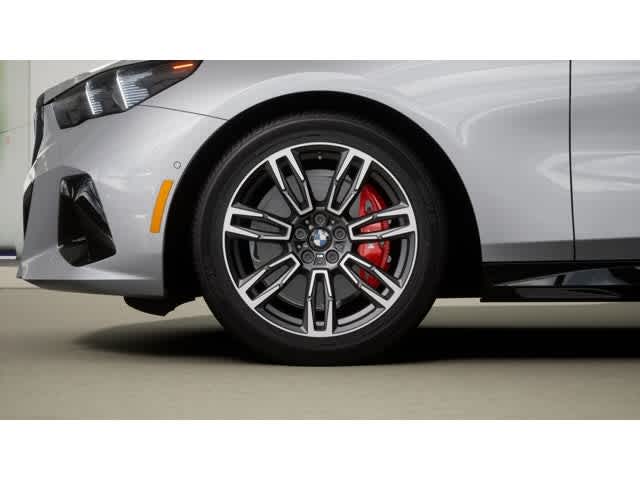 2026 BMW 5 Series 530i xDrive Sedan