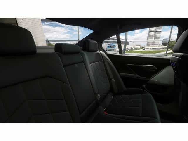 2027 BMW 5 Series 530i xDrive Sedan