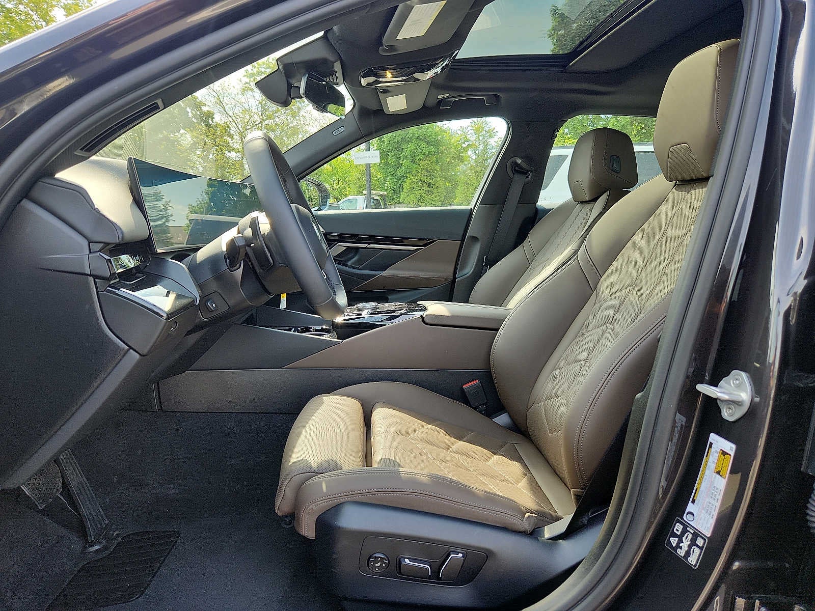 2026 BMW 5 Series 530i xDrive Sedan
