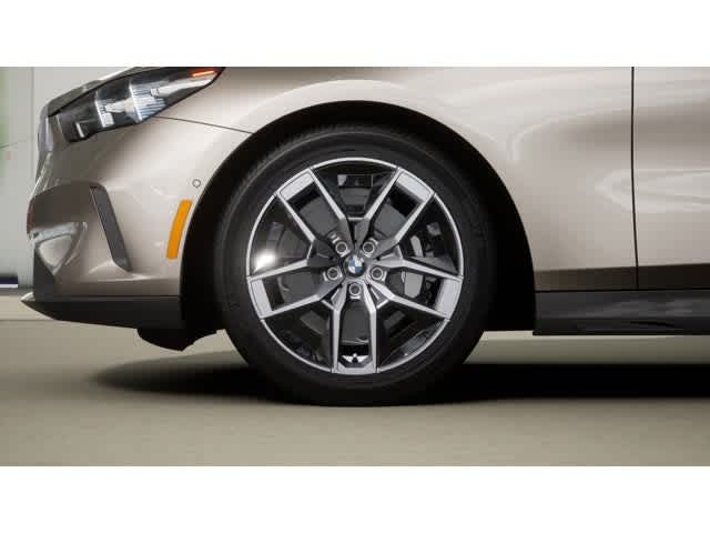 2026 BMW 5 Series 530i xDrive Sedan