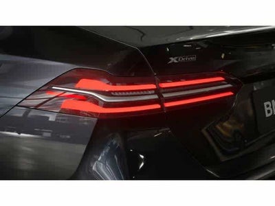 2026 BMW 5 Series 530i xDrive Sedan