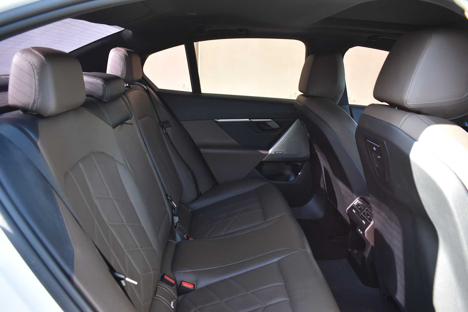 2024 BMW 5 Series 530i xDrive Sedan