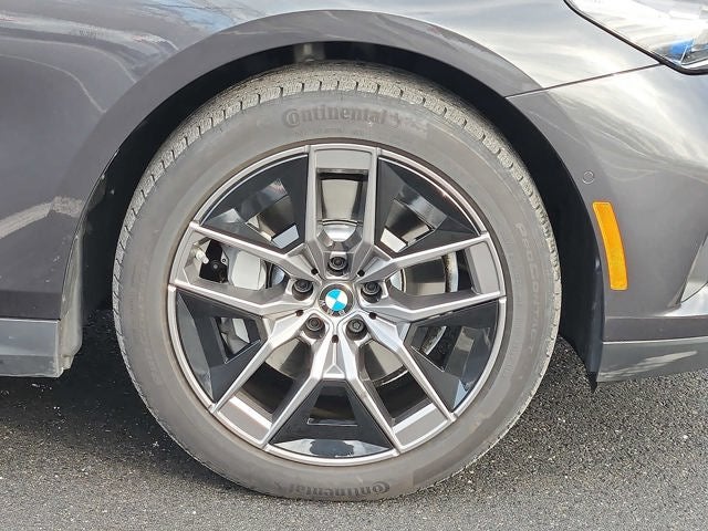 2026 BMW 5 Series 530i xDrive Sedan