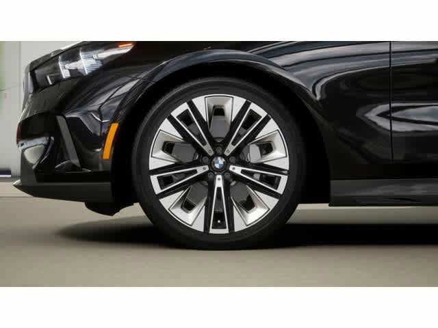 2026 BMW 5 Series 530i xDrive Sedan