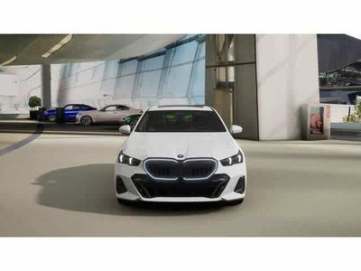 2027 BMW 5 Series 530i xDrive Sedan