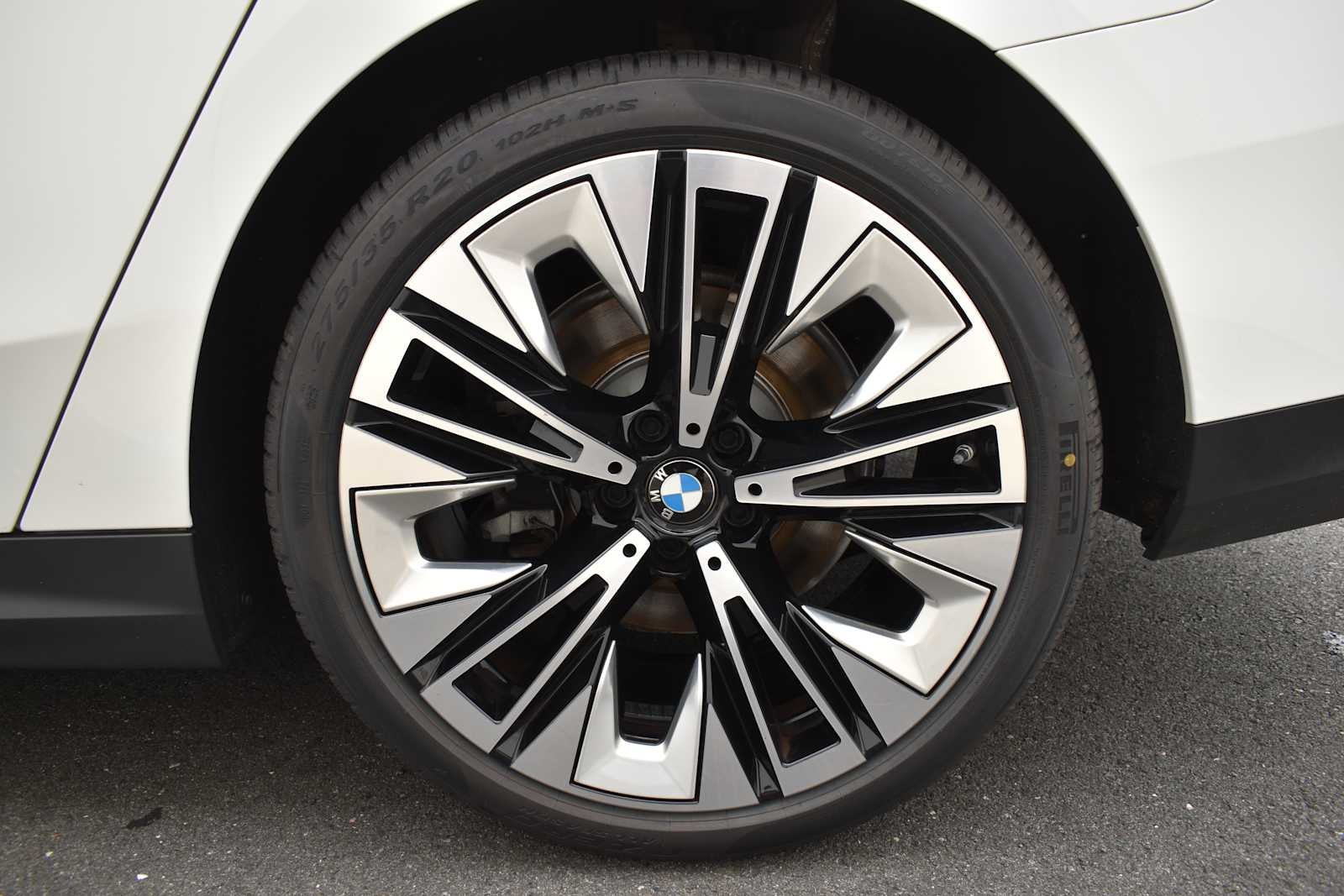 2024 BMW 5 Series 530i xDrive Sedan