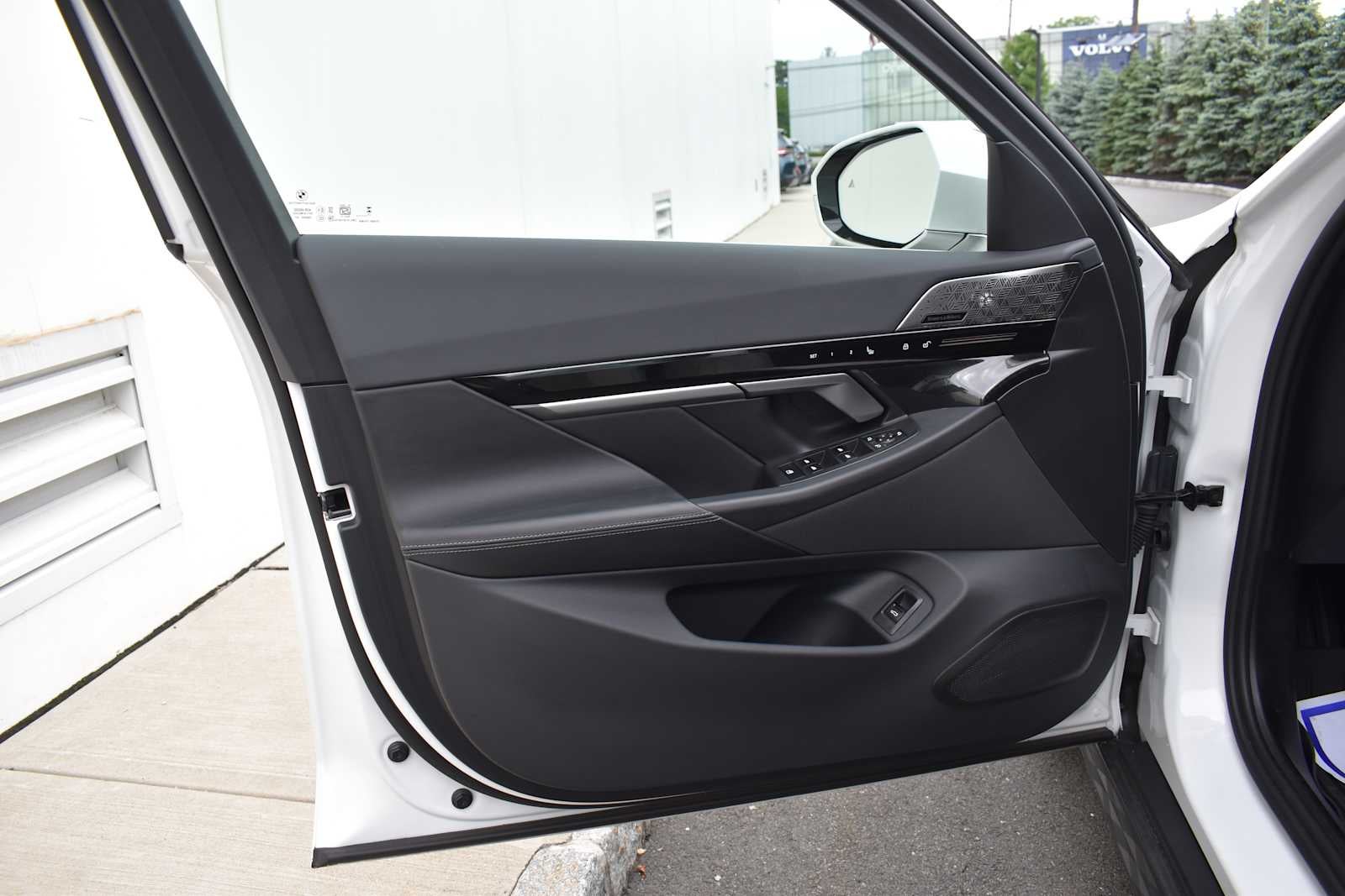 2024 BMW 5 Series 530i xDrive Sedan
