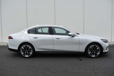 2024 BMW 5 Series 530i xDrive Sedan