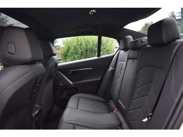 2024 BMW 5 Series 530i xDrive Sedan