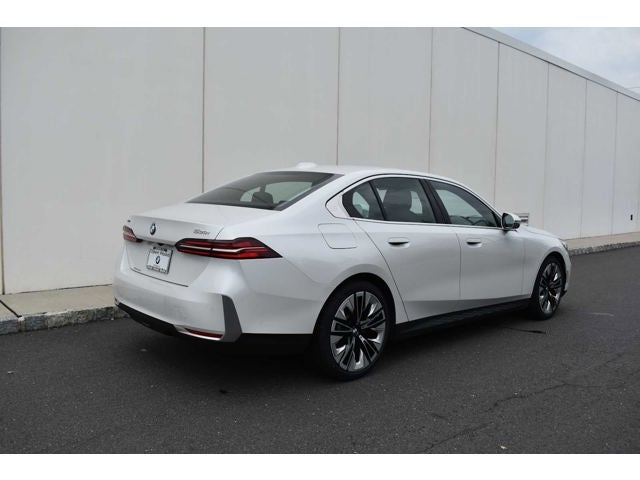 2024 BMW 5 Series 530i xDrive Sedan