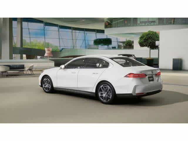 2026 BMW 5 Series 530i xDrive Sedan