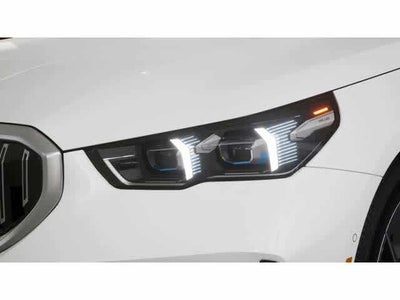 2026 BMW 5 Series 530i xDrive Sedan