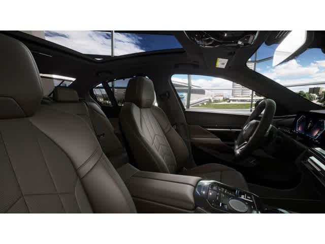 2026 BMW 5 Series 530i xDrive Sedan