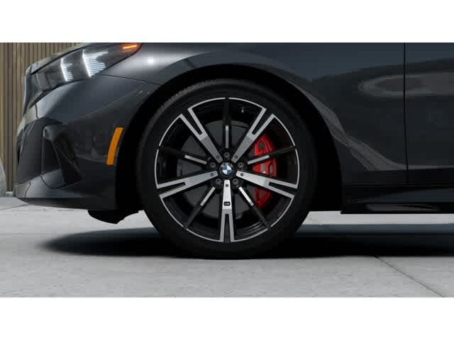 2027 BMW 5 Series 530i xDrive Sedan