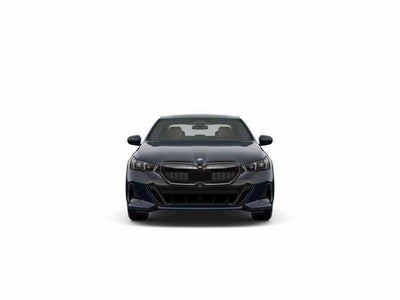 2026 BMW 5 Series 530i xDrive Sedan