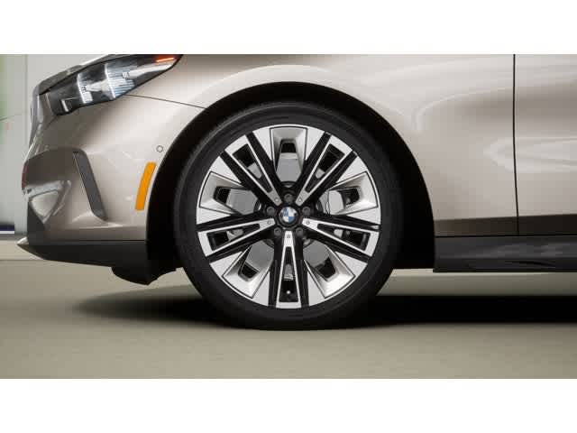 2026 BMW 5 Series 530i xDrive Sedan