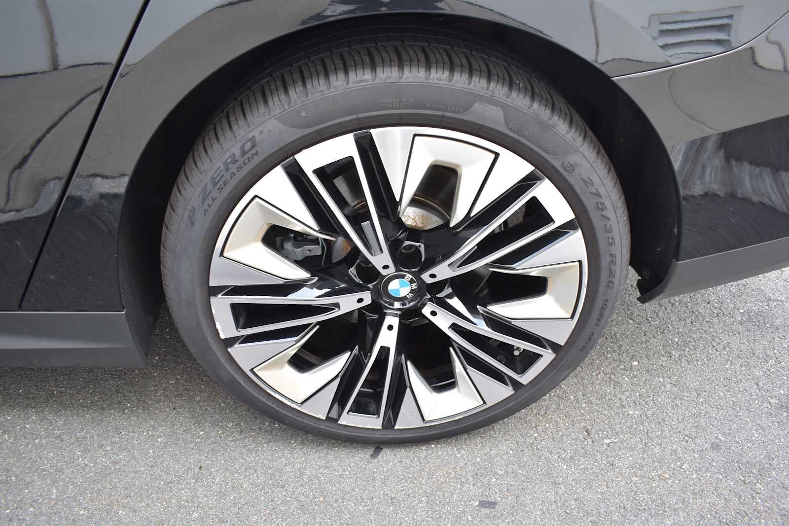 2026 BMW 5 Series 530i xDrive Sedan
