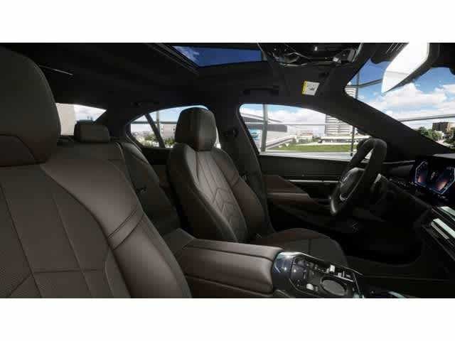 2026 BMW 5 Series 530i xDrive Sedan