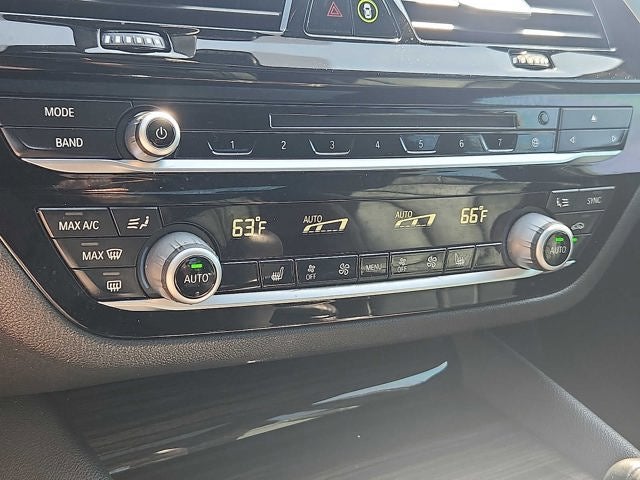 2019 BMW 5 Series 530i xDrive Sedan