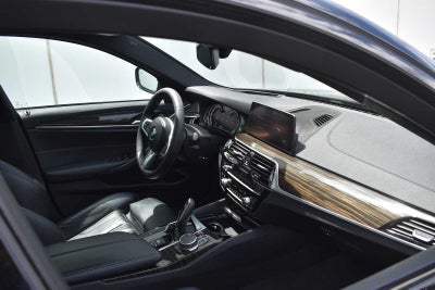 2019 BMW 5 Series 530i xDrive Sedan