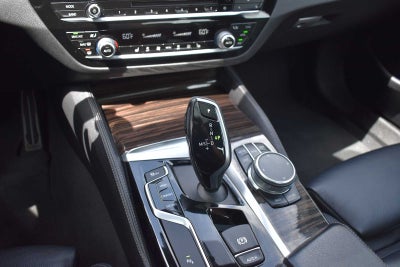 2019 BMW 5 Series 530i xDrive Sedan