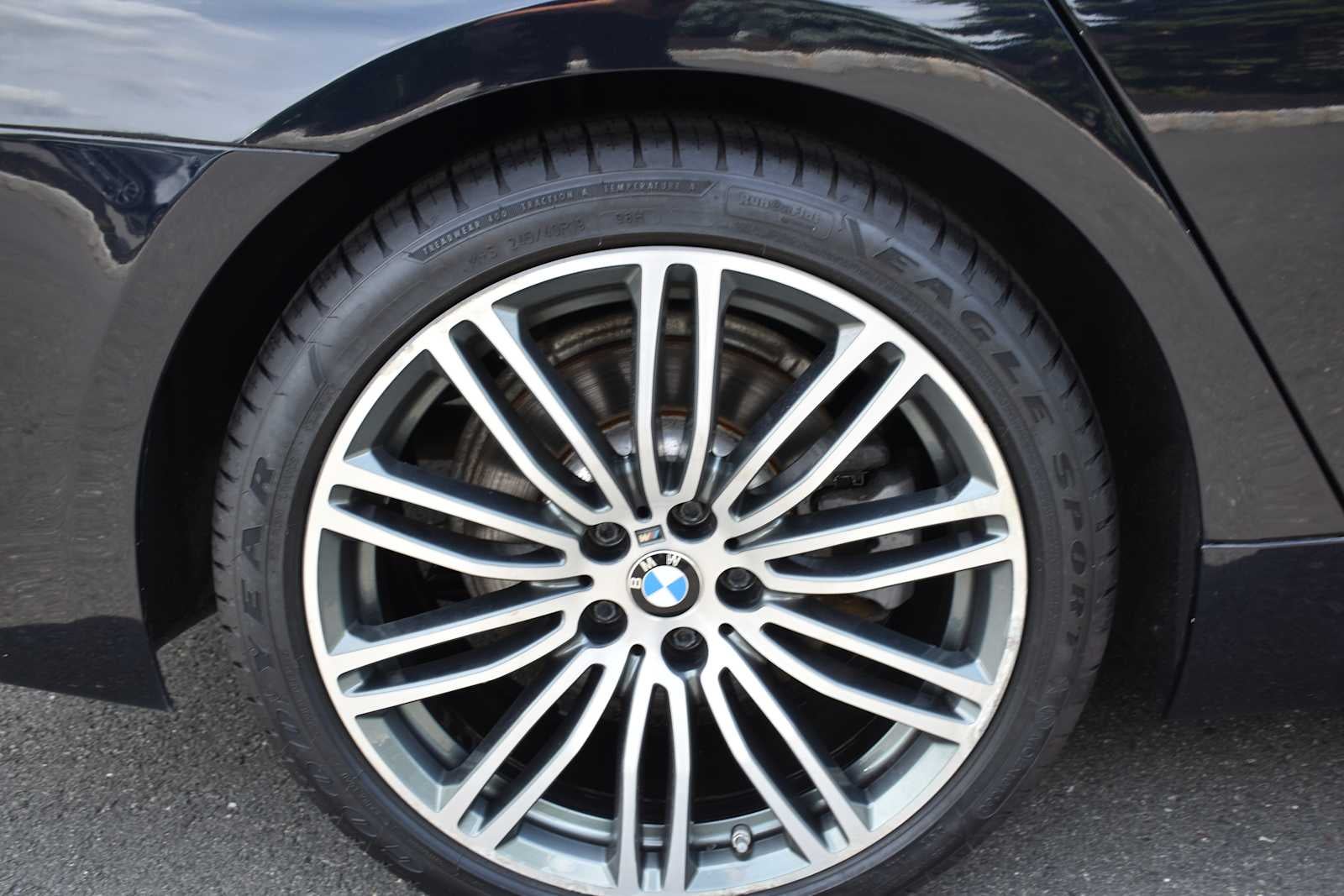 2019 BMW 5 Series 530i xDrive Sedan