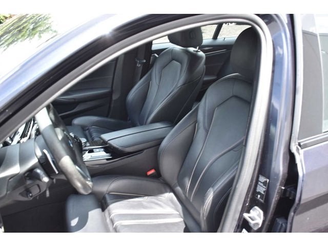 2019 BMW 5 Series 530i xDrive Sedan