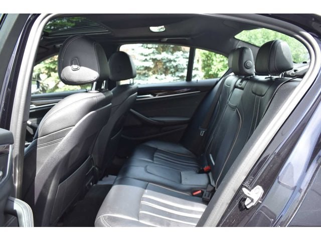 2019 BMW 5 Series 530i xDrive Sedan