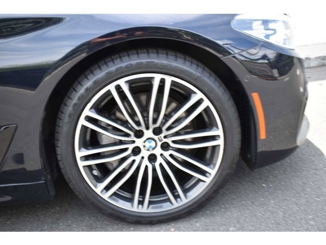 2019 BMW 5 Series 530i xDrive Sedan