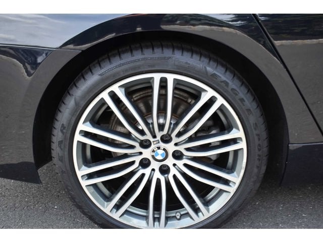 2019 BMW 5 Series 530i xDrive Sedan