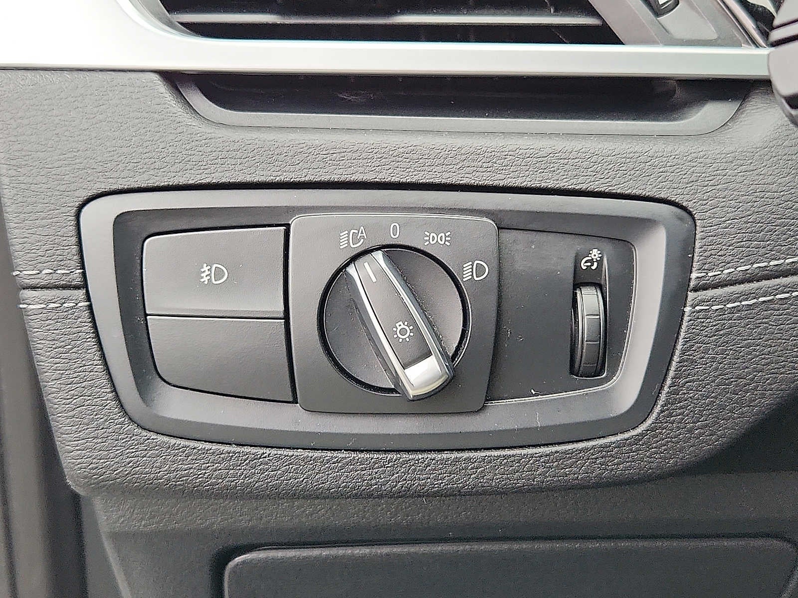 2019 BMW X2 xDrive28i Sports Activity Coupe