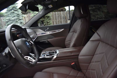 2024 BMW i7 xDrive60 Sedan