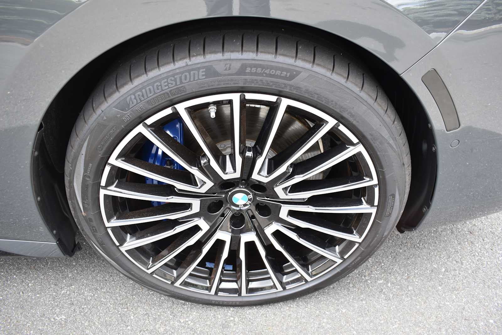 2024 BMW i7 xDrive60 Sedan