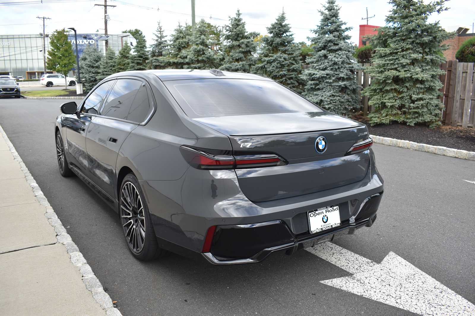 2024 BMW i7 xDrive60 Sedan