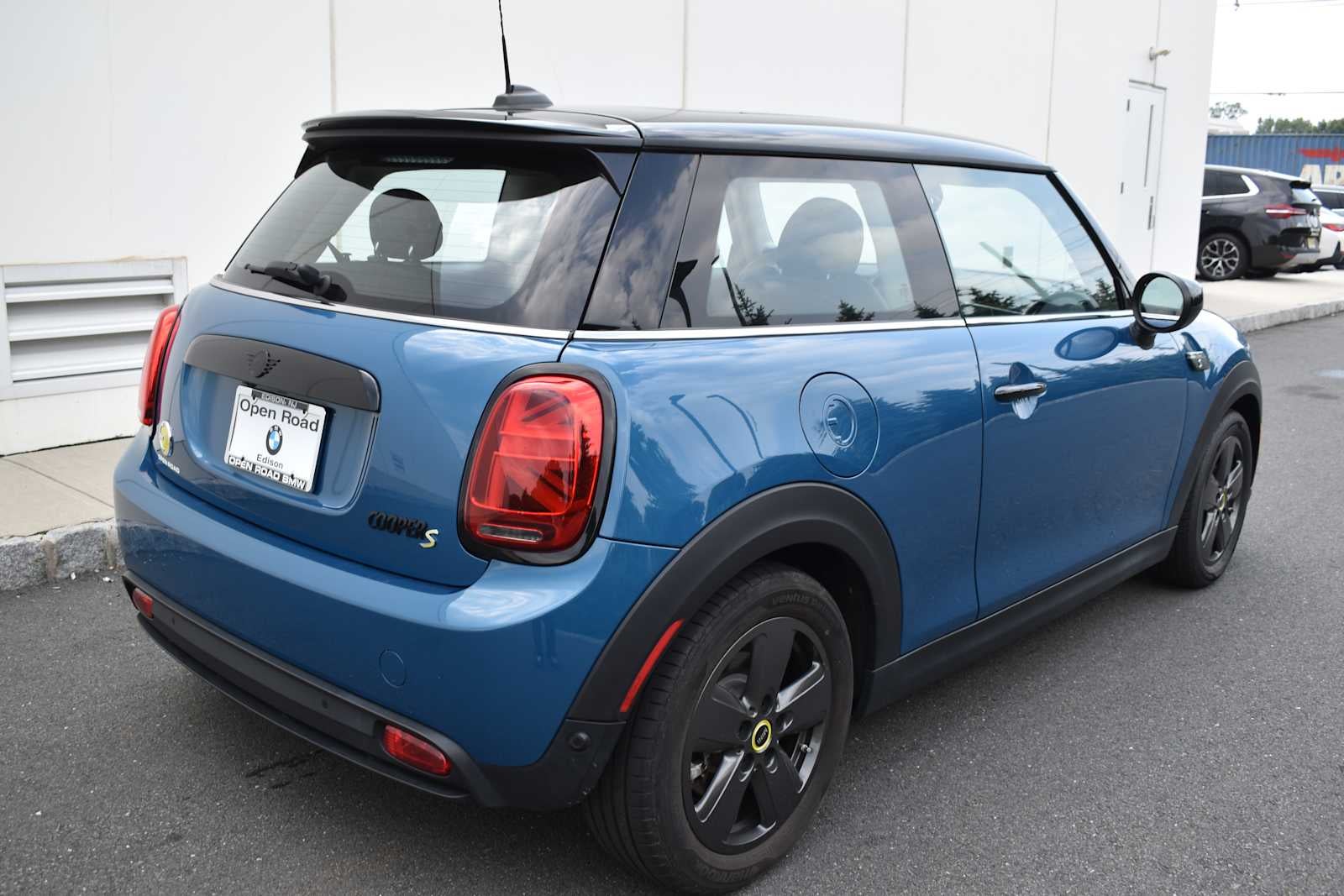 2024 MINI Hardtop 2 Door Cooper SE FWD