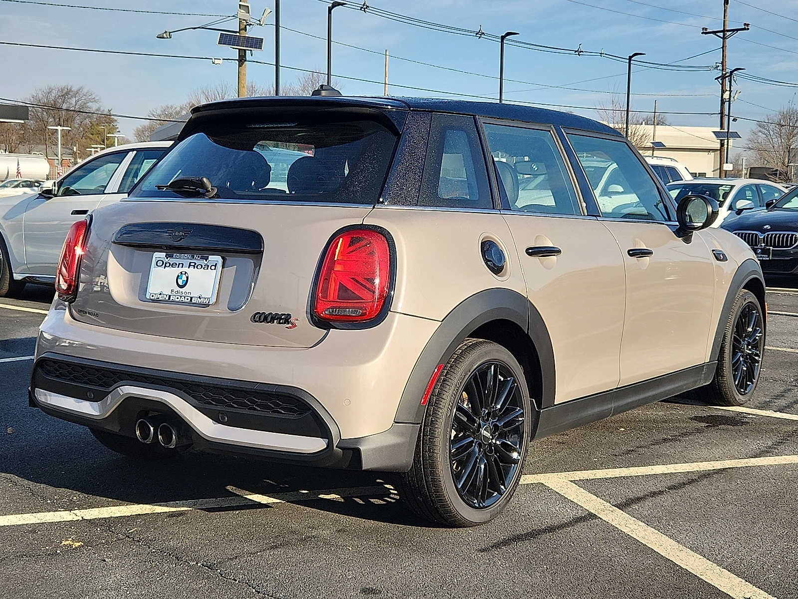 2022 MINI Hardtop 4 Door Cooper S FWD