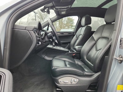 2020 Porsche Macan AWD