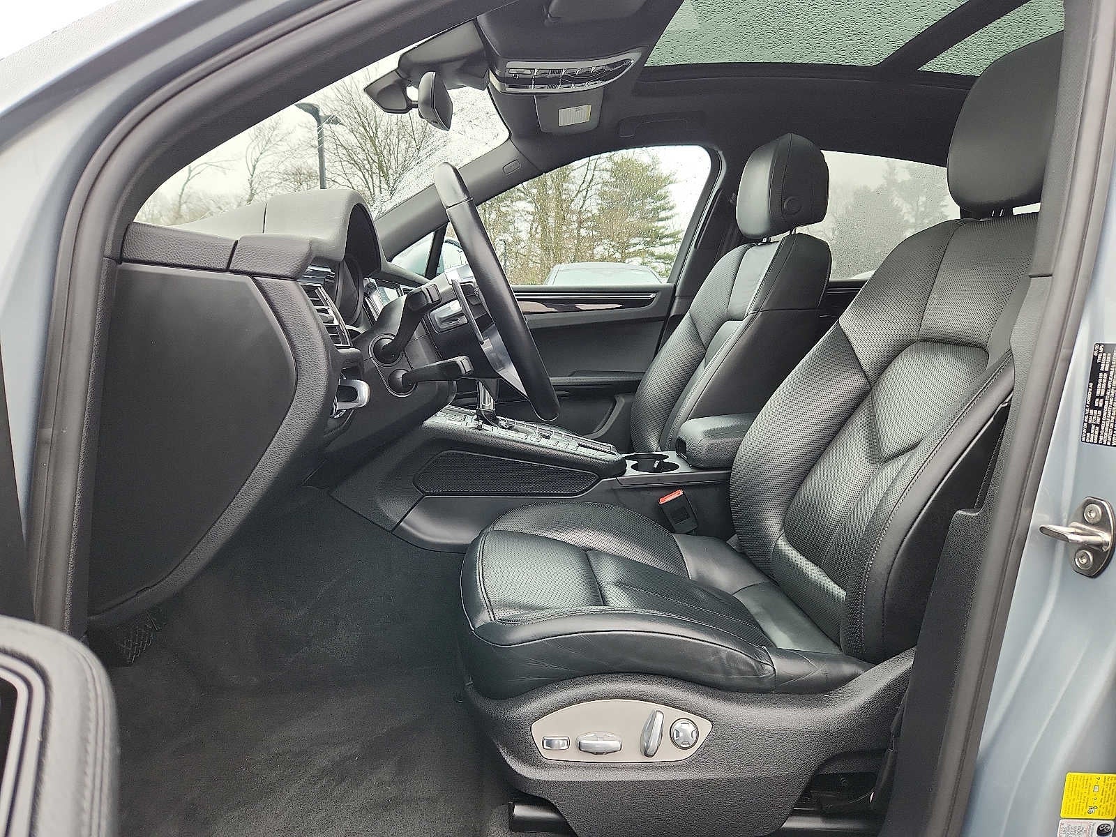 2020 Porsche Macan AWD