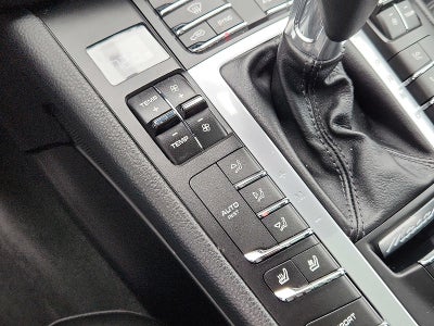 2020 Porsche Macan AWD