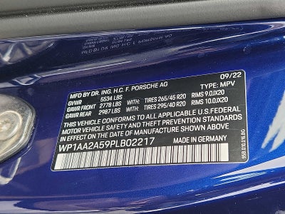 2023 Porsche Macan AWD