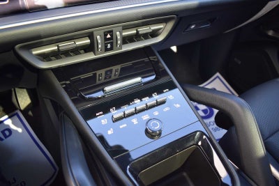 2024 Porsche Cayenne AWD